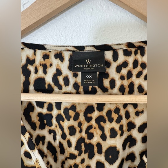 Worthington Leopard Print Flutter Sleeve Peplum Blouse (0X) - Picture 13 of 14